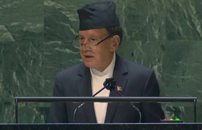 परराष्ट्रमन्त्री र उपमहासचिव खरेबीच भेट